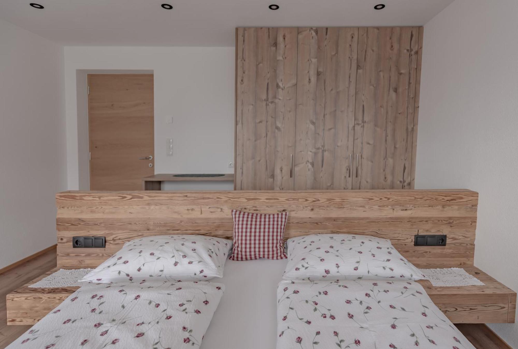 Ortnerhof Apartment Ahrntal Екстериор снимка