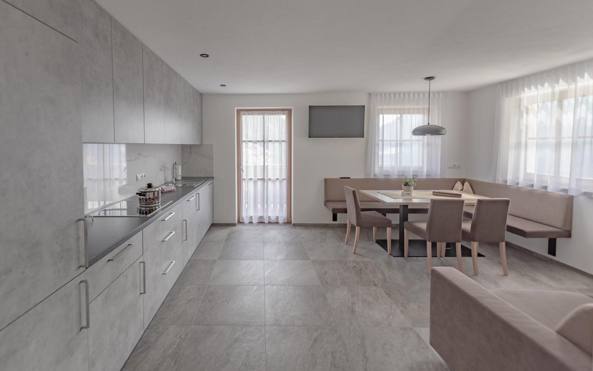 Ortnerhof Apartment Ahrntal Екстериор снимка